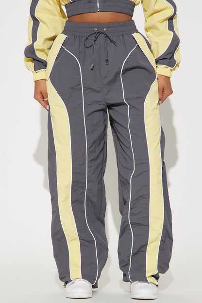 New Era Colorblock Track Pant - Charcoal/combo