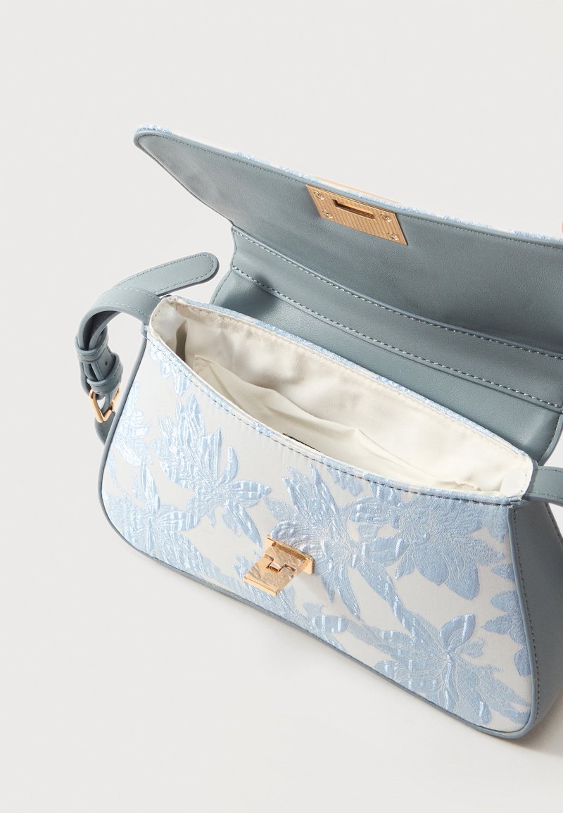 Handbag - light blue