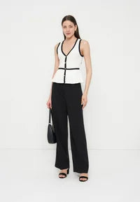 Anna Field Top - off-white/black